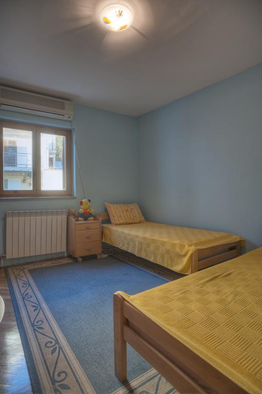 Guest House Zivkovic Sveti Stefan Εξωτερικό φωτογραφία