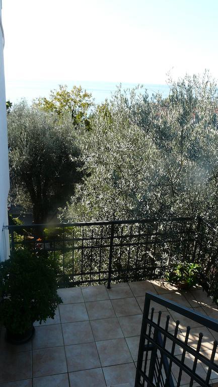 Guest House Zivkovic Sveti Stefan Εξωτερικό φωτογραφία