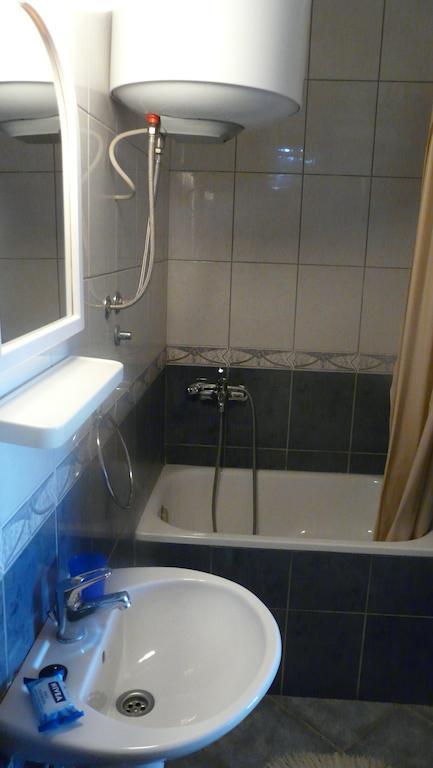 Guest House Zivkovic Sveti Stefan Εξωτερικό φωτογραφία