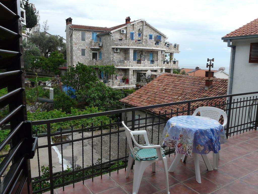 Guest House Zivkovic Sveti Stefan Εξωτερικό φωτογραφία
